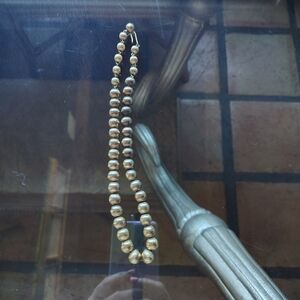 Elegant Gold Beaded Necklace